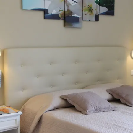 Florida ホテル 3*