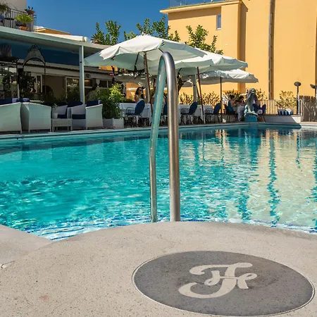 ホテル Florida ソレント