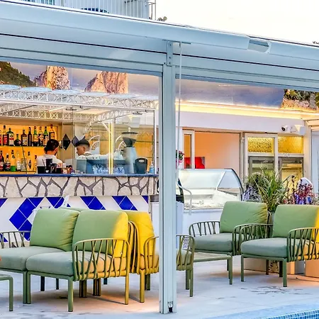 Ξενοδοχείο Florida 3*