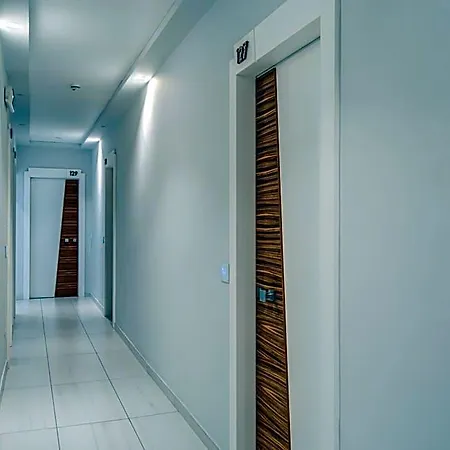 Готель Florida