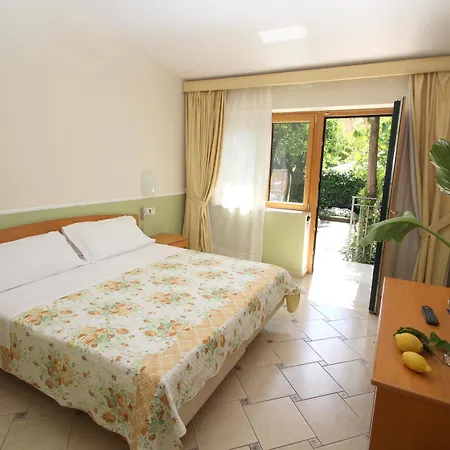 Florida Hotel Península Sorrentina