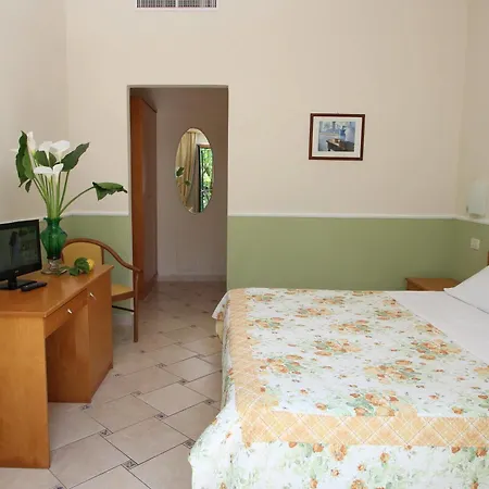 Florida 3* Península Sorrentina