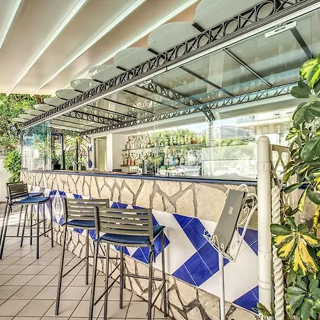 Szálloda Florida 3*